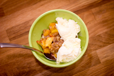 peach crisp